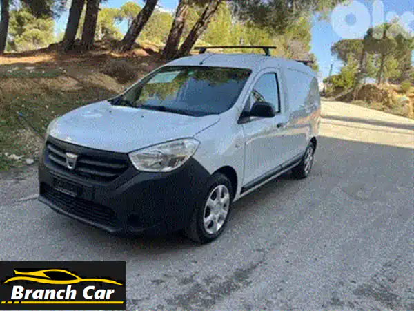 أودي A5 2010 للبيع في زحلة: فخامة مالك واحد، صيانة N-Company كاملة، خالية من الحوادث، فل أوبشن!