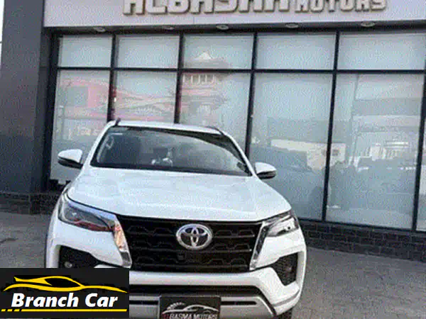 تويوتا فورتشنر 2023 المكنة الصغيرة: بحالة المصنع، 37 ألف كم فقط | فرصة كاش لا تُعوّض!