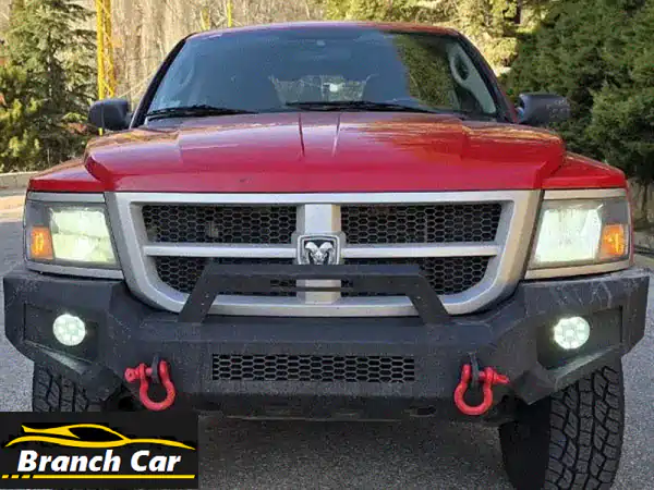 امتلك القوة والمغامرة: دودج داكوتا 2011 | إطارات AT31...