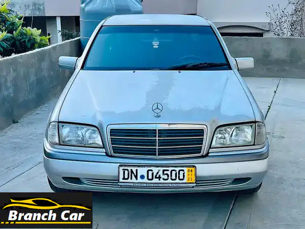 مرسيدس C180 موديل 1997 للبيع: فخامة كلاسيكية بأداء...