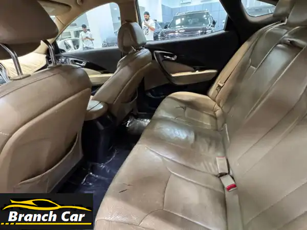 فرصة مميزة: هيونداي أزيرا 2013 أبيض للبيع بالبحرين | مواصفات رائعة، نظيفة، بسعر مغرٍ وقابل للتفاوض!