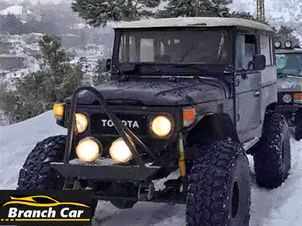 حلمك يتحقق: مرسيدس GLC 300 2018 4MATIC فاخرة 'أجنبية' - كاملة المواصفات، وصول قريب لبنان!