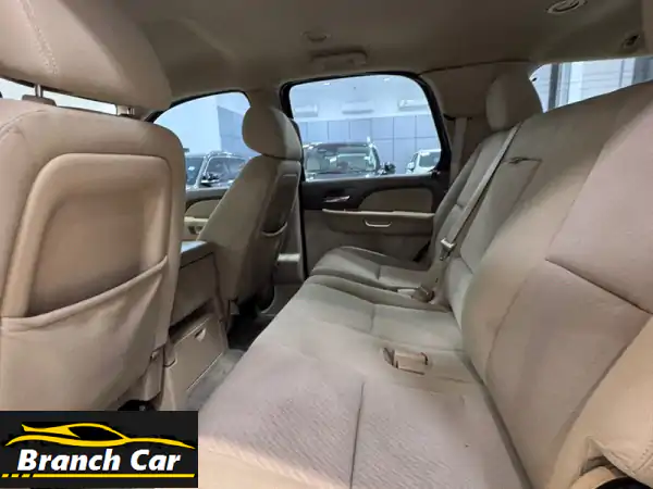 جي إم سي يوكون 2013 (أسود)  المسافة المقطوعة: 260,600 كم، خيار متوسط، عجلات سبائك، كاميرا، مجسات، .