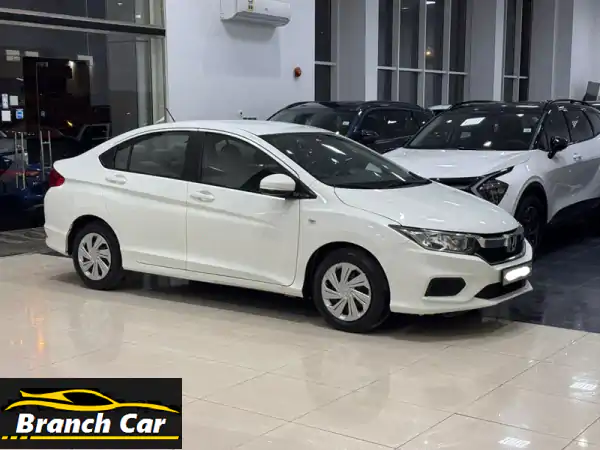 هوندا سيتي 2019 بيضاء (63 ألف كم) | تأمين طويل حتى 2026 |...