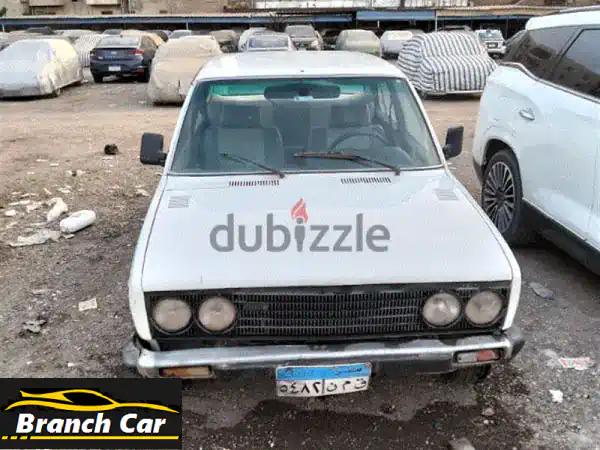 فيات 131 موديل 1978 الكلاسيكية البيضاء: بطارية...