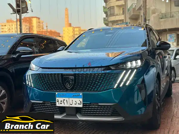 اقتني الفخامة والعملية: بيجو 3008 GT-Line (عداد 30 ألف كم...