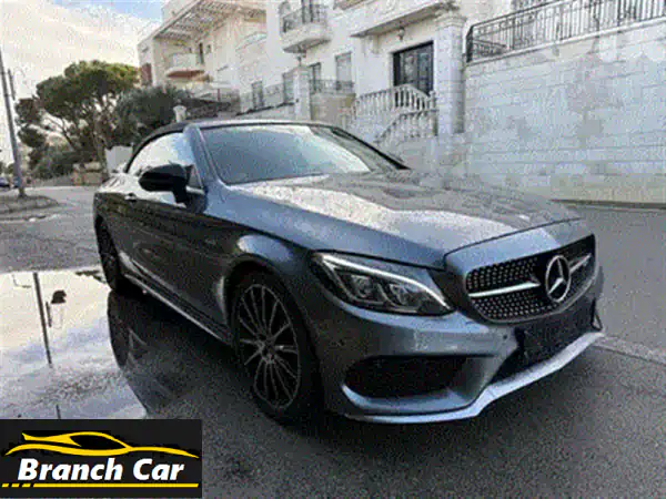 مرسيدس C300 2023 للبيع: فخامة 'بلاك اون بلاك' كاملة المواصفات (Clean Carfax - 35 ألف ميل)