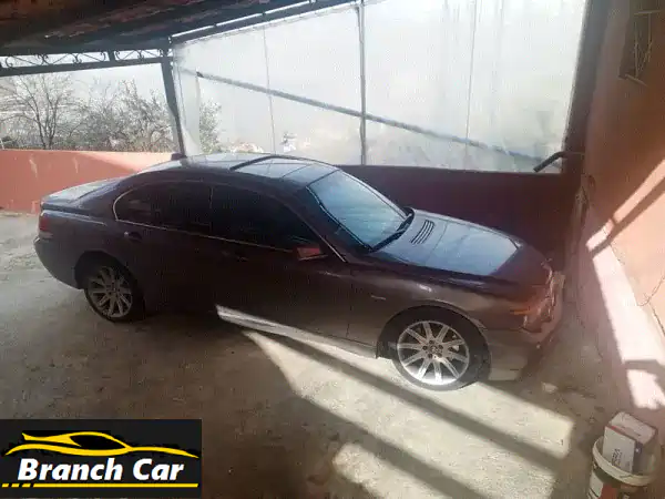 BMW الفئة السابعة 2004: فخامة ألمانية أصيلة بحالة المصنع...