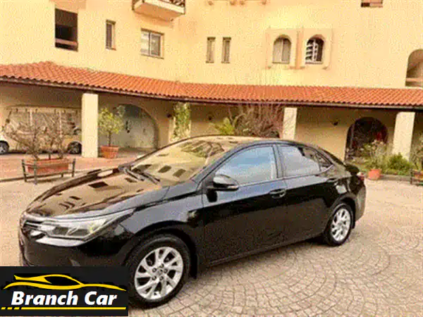 امتلك تويوتا كورولا 2018: الأناقة، الاعتمادية، والسعر المميز! | 71 ألف كم فقط