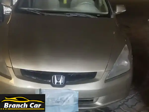 سيارة الأحلام بسعر لا يُصدق! هوندا أكورد 2005 ذهبية...