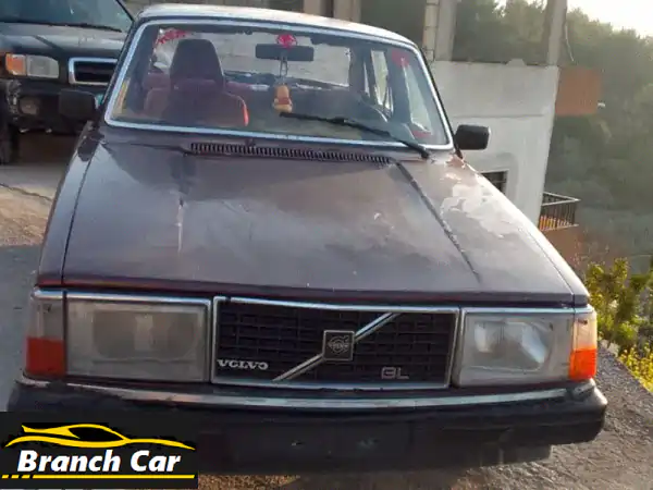 🌟 فولفو 244 موديل 1986: أيقونة الأمان والكلاسيكية!...