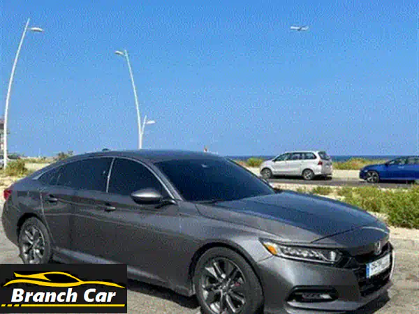 تويوتا كورولا 2020 للبيع: نظافة فائقة، عداد قليل، كارفاكس نظيف، ومواصفات حصرية! فرصة لا تُعوّض