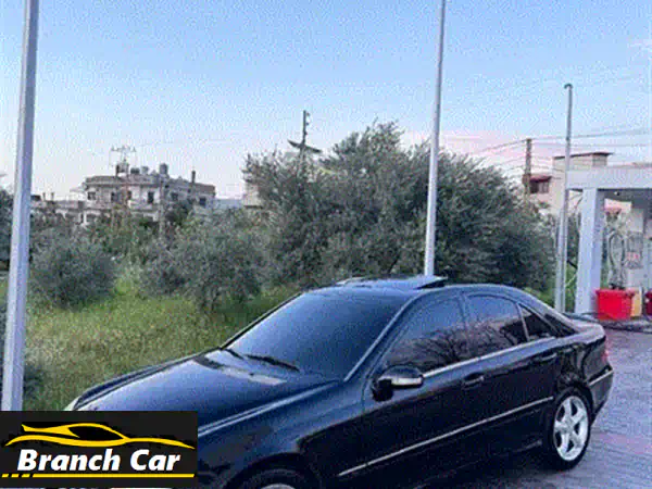 تويوتا توندرا 2005 4x4 للبيع: قوة الأداء ودواليب جديدة - جاهزة للمغامرة!