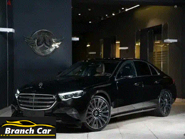 فرصة استثنائية: مرسيدس-بنز E200 موديل 2025 | مواصفات AMG الرياضية | شبه جديدة 219 كم!