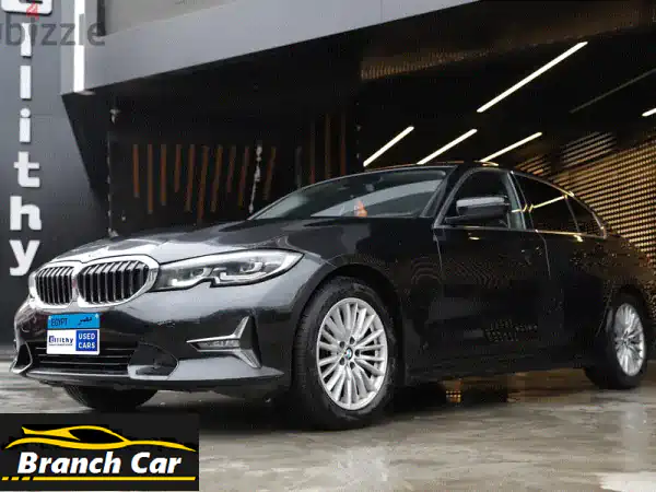 امتلك الفخامة الألمانية: BMW 320i Luxury 2020 بحالة المصنع...