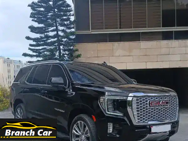 GMC Yukon 2022 دينالي أسود فخم - كفالة الشركة - بحالة...