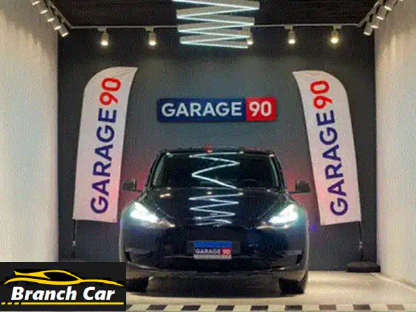 فرصة لا تعوض: Tesla Model Y 2024 Long Range كسر زيرو | مواصفات أوروبية | أزرق بفرش أبيض