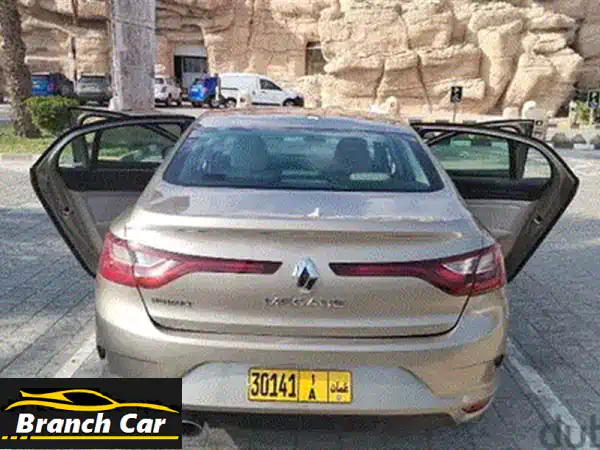 استلمها اليوم! رينو ميجان 2018 بيضاء ممتازة للبيع في المعبيلة | تمويل بدون دفعة | الدبلوماسي للسيارات