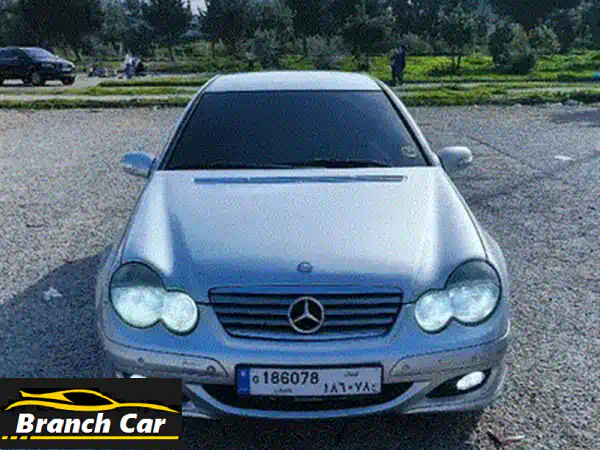 مرسيدس C320 2005: الأناقة الألمانية بقوة 4x4! فل أوبشن، كارفاكس نظيف - فرصة لا تتكرر