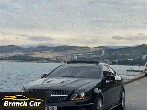 مرسيدس C300 موديل 2011 للبيع - مالك واحد، فخامة وأداء استثنائي!