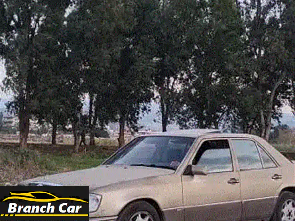مرسيدس E-Class 1990 (300) للبيع بـ $1600 - سيارة كلاسيكية...