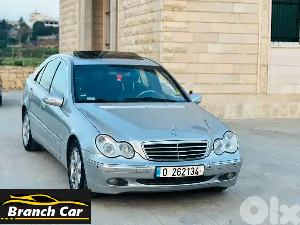 مرسيدس بنز سيكلاس 2002