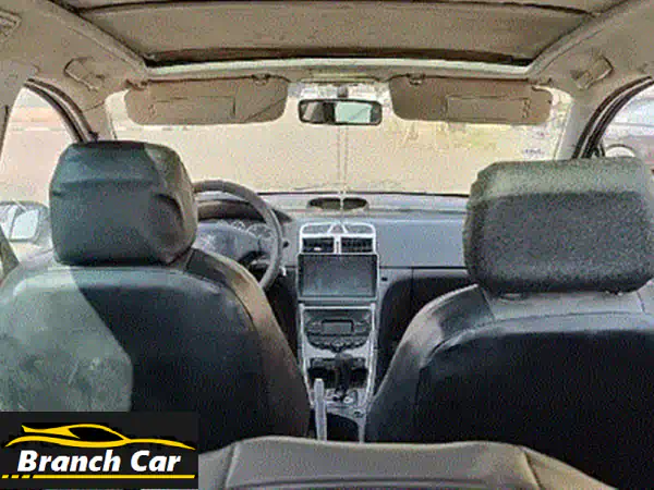 امتلك الأناقة والعملية: بيجو 307 SW موديل 2005 - فبريكا دواخل بفرش جلد ألماني فاخر! (جاهزة للانطلاق)