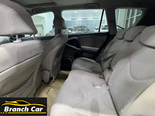 تويوتا RAV4 2006 فضي للبيع بالبحرين | عملية، مجهزة بالكامل وسعر قابل للتفاوض!