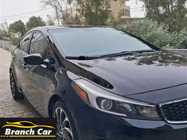 مرسيدس C350 موديل 2008 للبيع: فخامة C-Class بحالة الوكالة | موتور وفيتاس مكفولين | مالك واحد