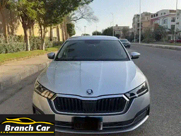 سكودا أوكتافيا 2022 أمبيشن للبيع: فابريكا سقف وشنطة | صيانة توكيل | لا تحتاج أي مصروفات!