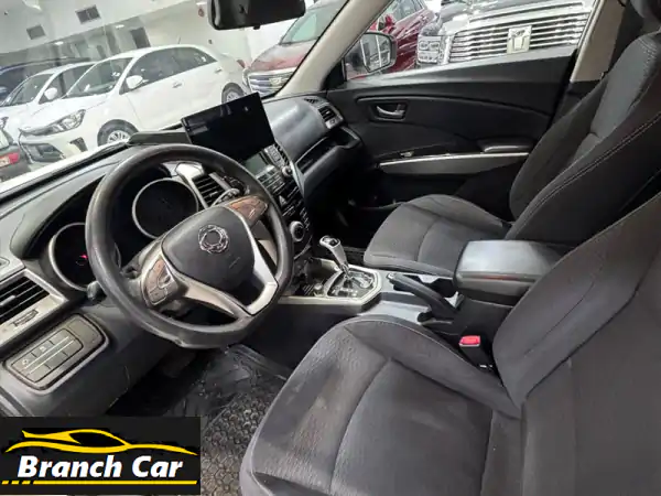 سانج يونج تيفولي 2019 (أبيض)  المسافة المقطوعة: 114,950...