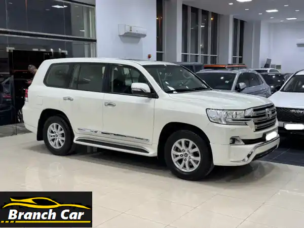 تويوتا لاند كروزر جي إكس آر  2017 (لون لؤلؤي)...