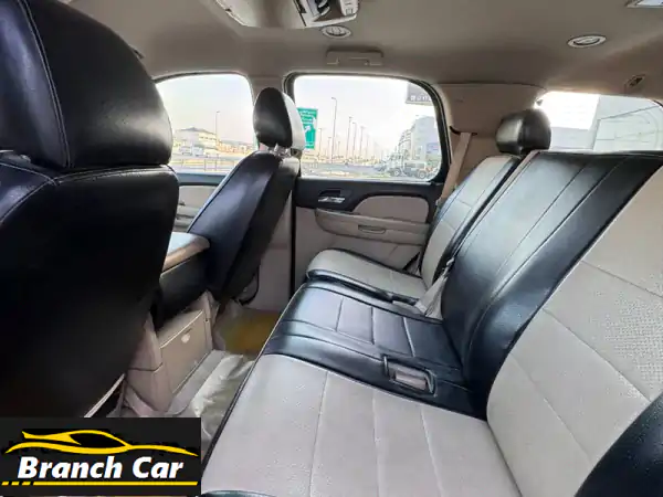 شيفروليه تاهو 2008 (أحمر). المسافة المقطوعة: 234,600 كم. خيار متوسط مع عجلات سبائك، كاميرا، مجسات، .