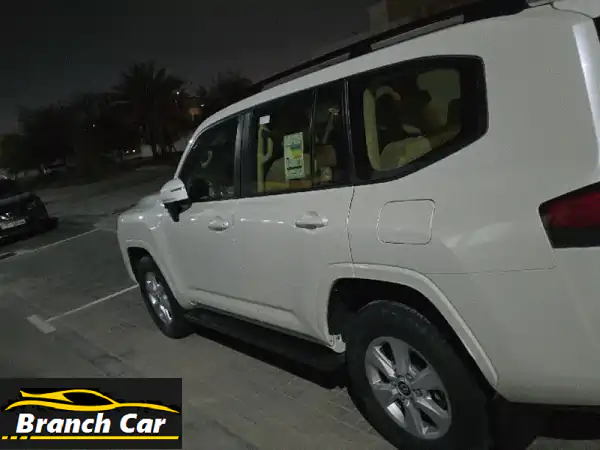 تويوتا لاند كروزر 2024 للبيع: استيشن أبيض لؤلؤي 6 سلندر...