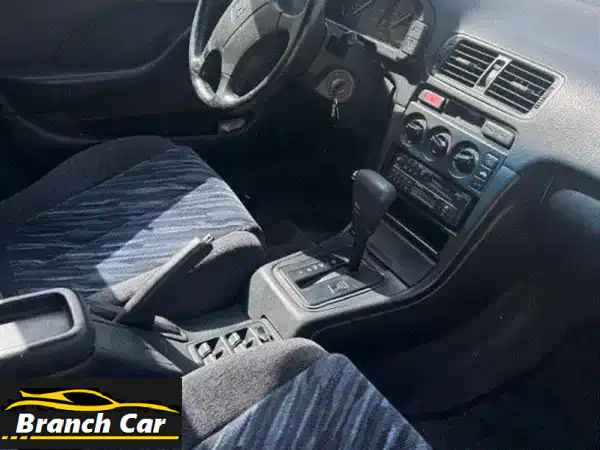 هوندا أكورد 1994 العائلية: جمال كلاسيكي،...