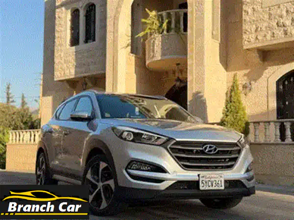 هيونداي توسان 2017 فل كامل بحالة الوكالة! فرصة لا تعوض للبيع.