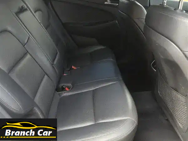 هيونداي توسان 2017 فل كامل بحالة الوكالة! فرصة لا...