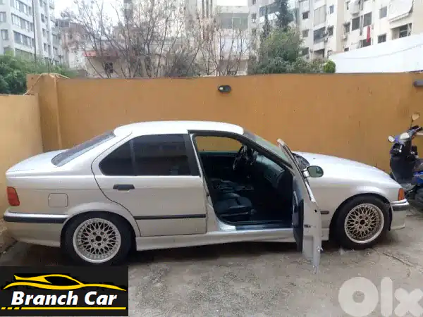 امتلك الأسطورة: بي إم دبليو 320i موديل 1993 - مواصفات...