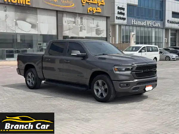 دودج رام 1500 / 2022 (رمادي). المسافة المقطوعة: 52,800 كم....
