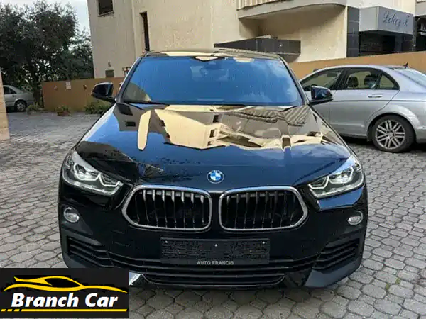 BMW X2 xdrive sport package 2018 black on black (clean carfax)