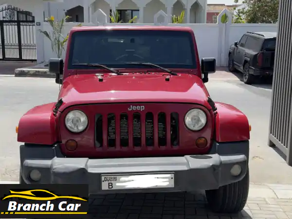 جيب رانجلر سهارا أحمر مميز بابين للبيع: فخامة...