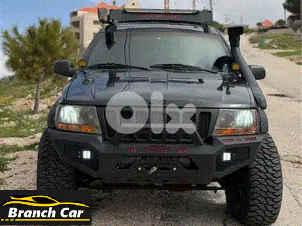 جيب جراند شيروكي 2012 V8 هيمي: قوة، فخامة، حالة نادرة (فل كامل ليمتد)