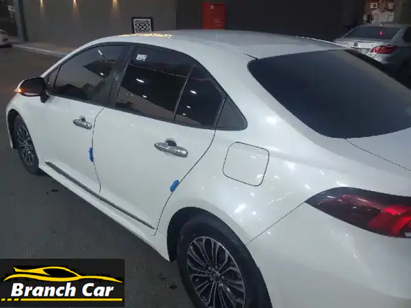 سيارة تويوتا كورولا موديل 2020 للبيع بسبب السفر...