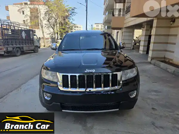 جيب جراند شيروكي 2012 V8 هيمي: قوة، فخامة، حالة نادرة...