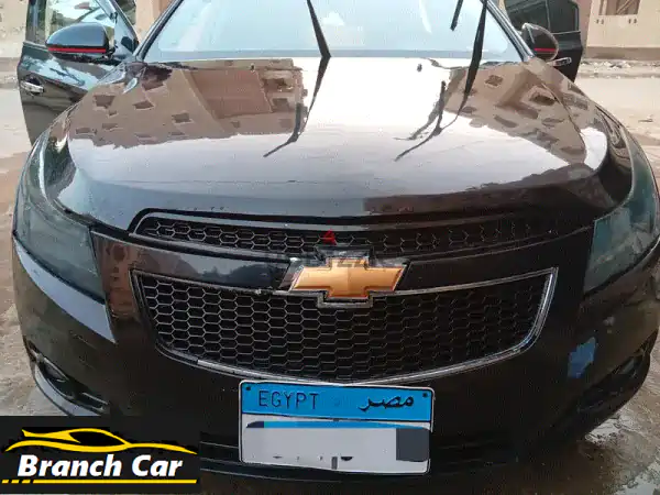 لهواه الفخامه والشياكه والثبات علي الطريق