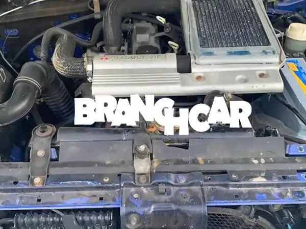 فرصة العمر! ميتسوبيشي باجيرو 1999 ديزل أوتوماتيك:...