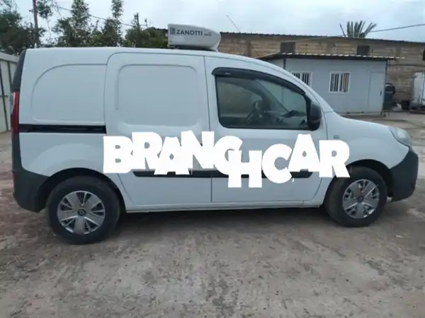 رينو كانغو 2019 مبردة للبيع | جاهزة لمشروعك | حالة ممتازة!