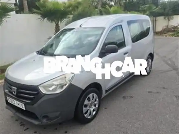 داسيا دوكر ديزل يدوية 2015 بالدار البيضاء