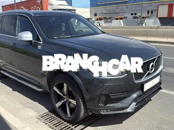 فرصة استثنائية! فولفو XC90 R-Design 2017 | فقط 43 ألف كم |...