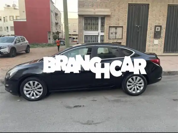 أوبل أسترا ديزل يدوية 2019 في تمارة